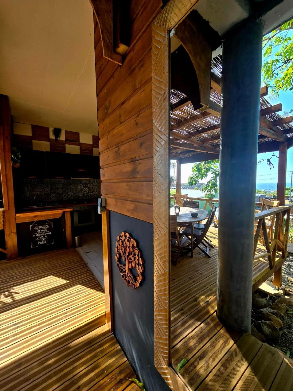 Au Geko Bleu Bed & Breakfast Saint Pierre Exterior photo