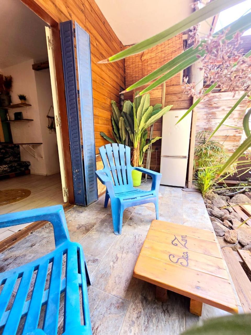 Au Geko Bleu Bed & Breakfast Saint Pierre Exterior photo